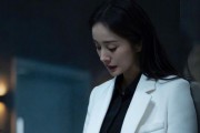 娱乐吃瓜君杨幂暴风眼,杨幂主演新剧暴风眼幕后花絮大揭秘